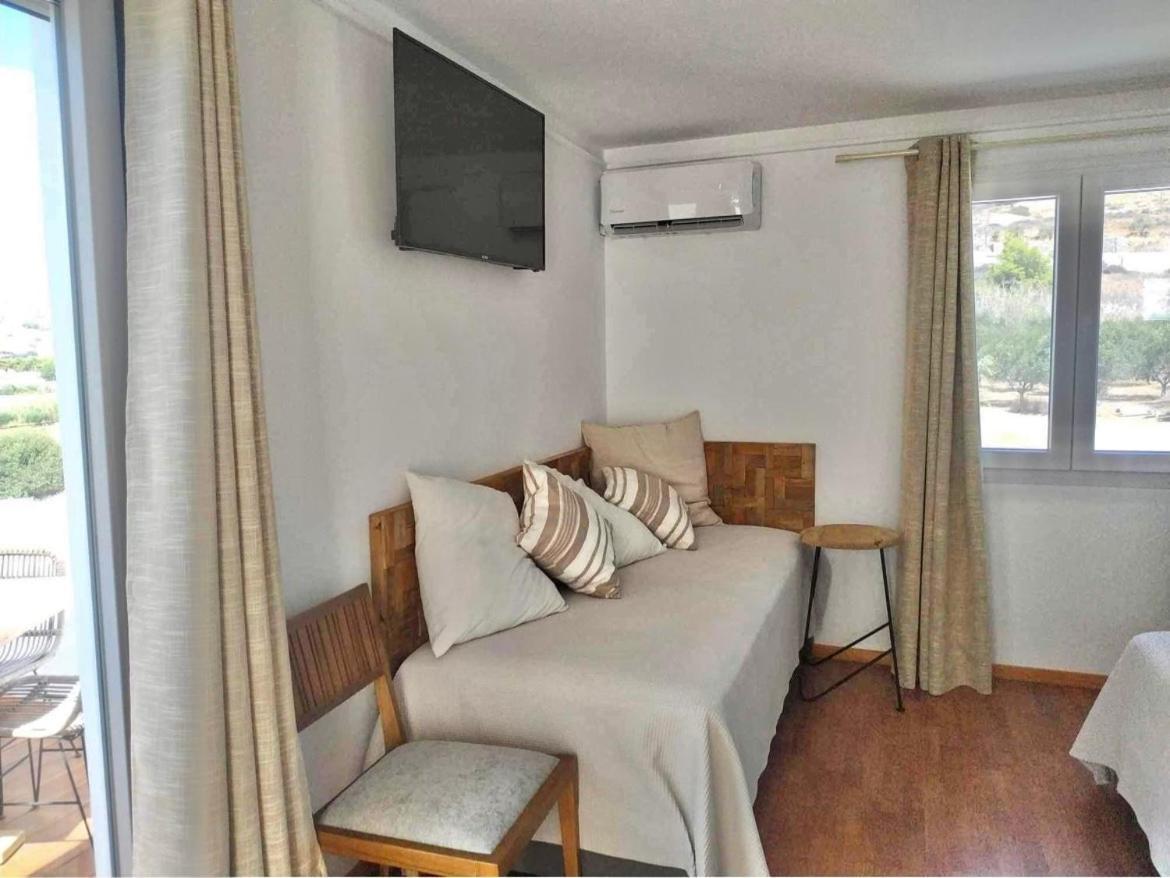 Syros Village Suites Vari  Ngoại thất bức ảnh