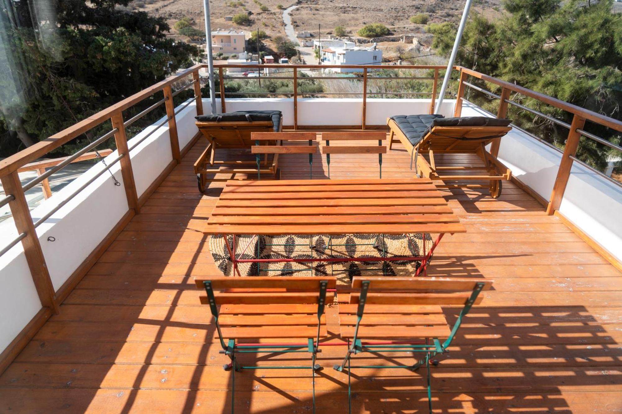 Syros Village Suites Vari  Ngoại thất bức ảnh