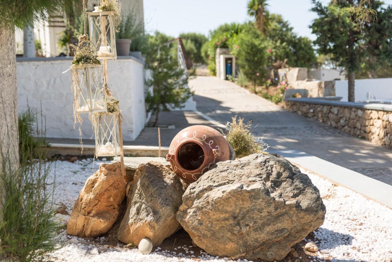 Syros Village Suites Vari  Ngoại thất bức ảnh