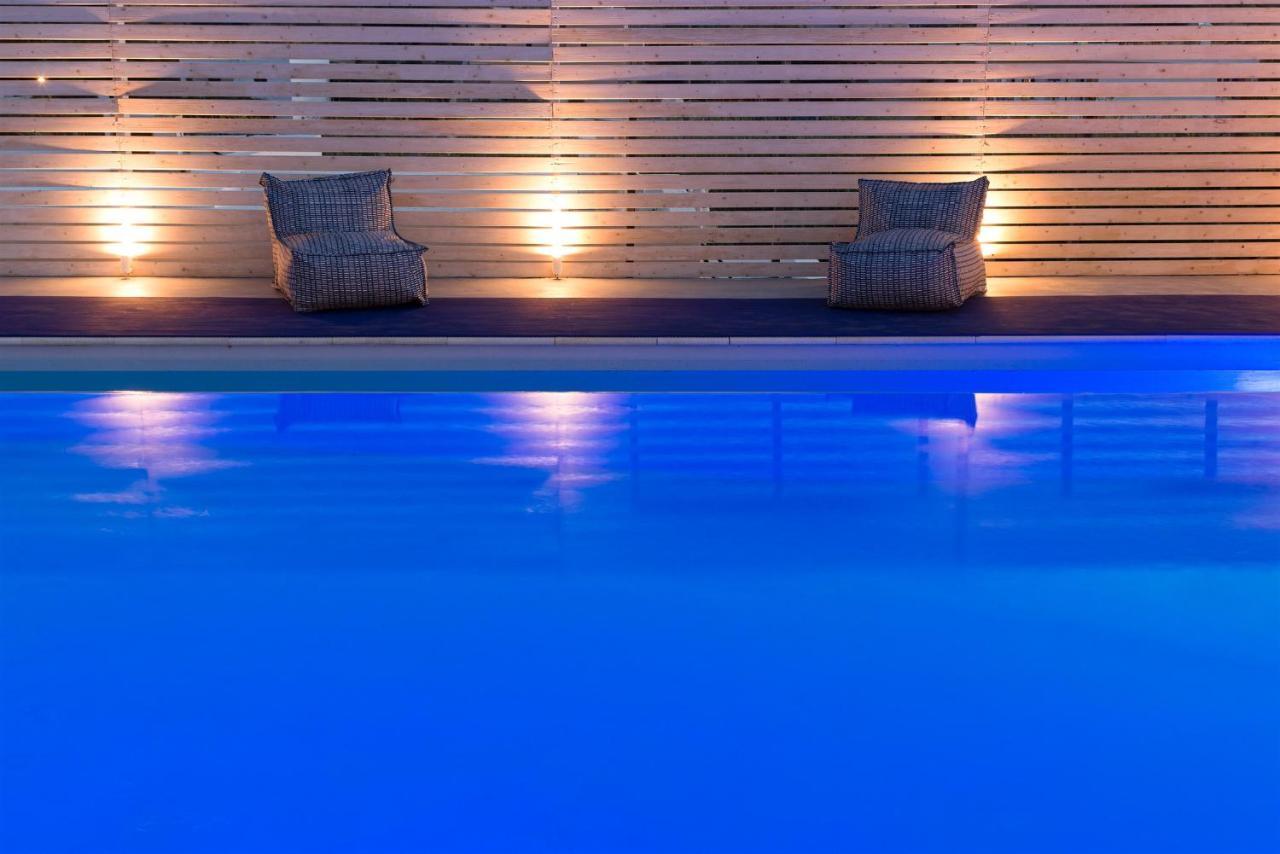 Syros Village Suites Vari  Ngoại thất bức ảnh